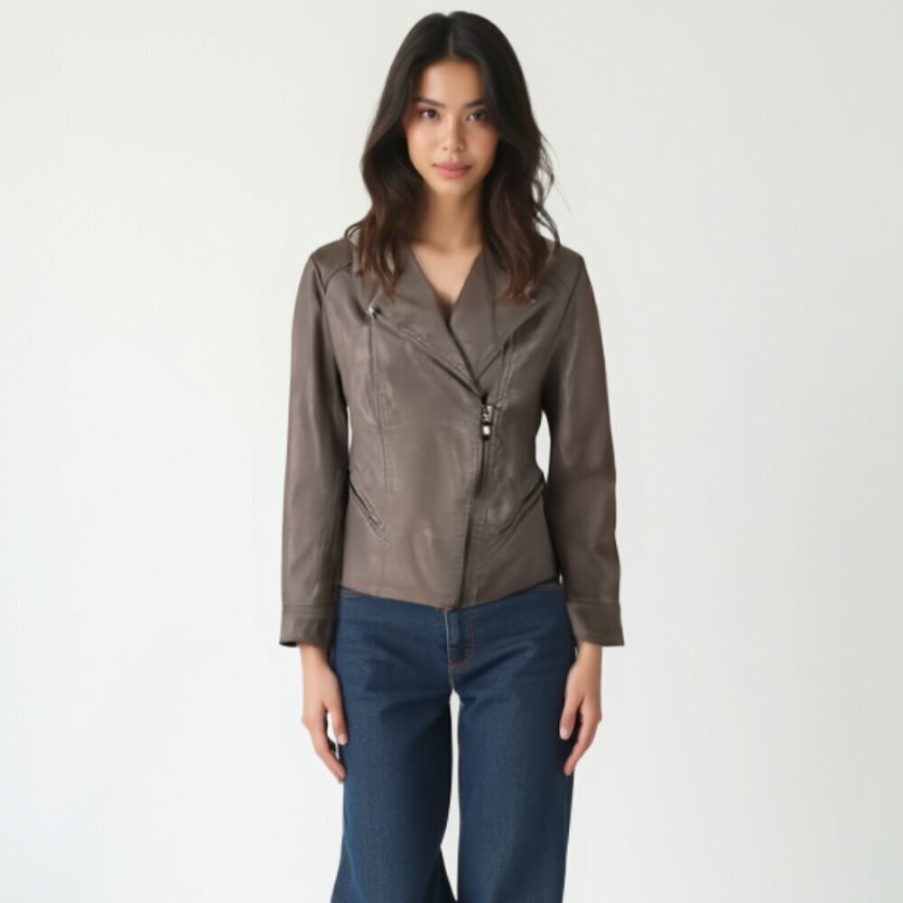 ROZ & ALI Women's Gray faux Leather Jacket petite M